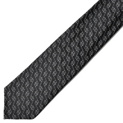 TIE YOUR TIEi^C A ^Cj<br>VNIveBJZbesGQ^C TD633280007 18246211179