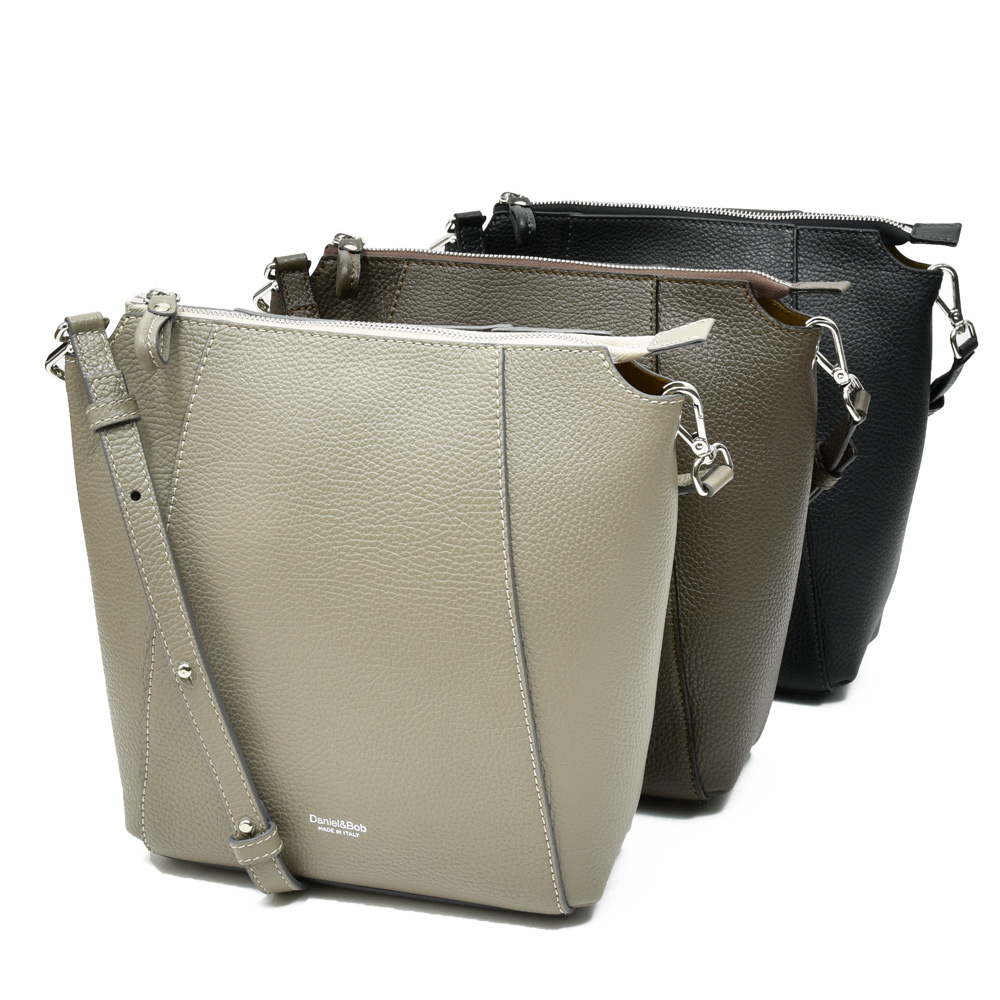 Daniel&Bob（ダニエルアンドボブ）シュリンクレザーショルダー