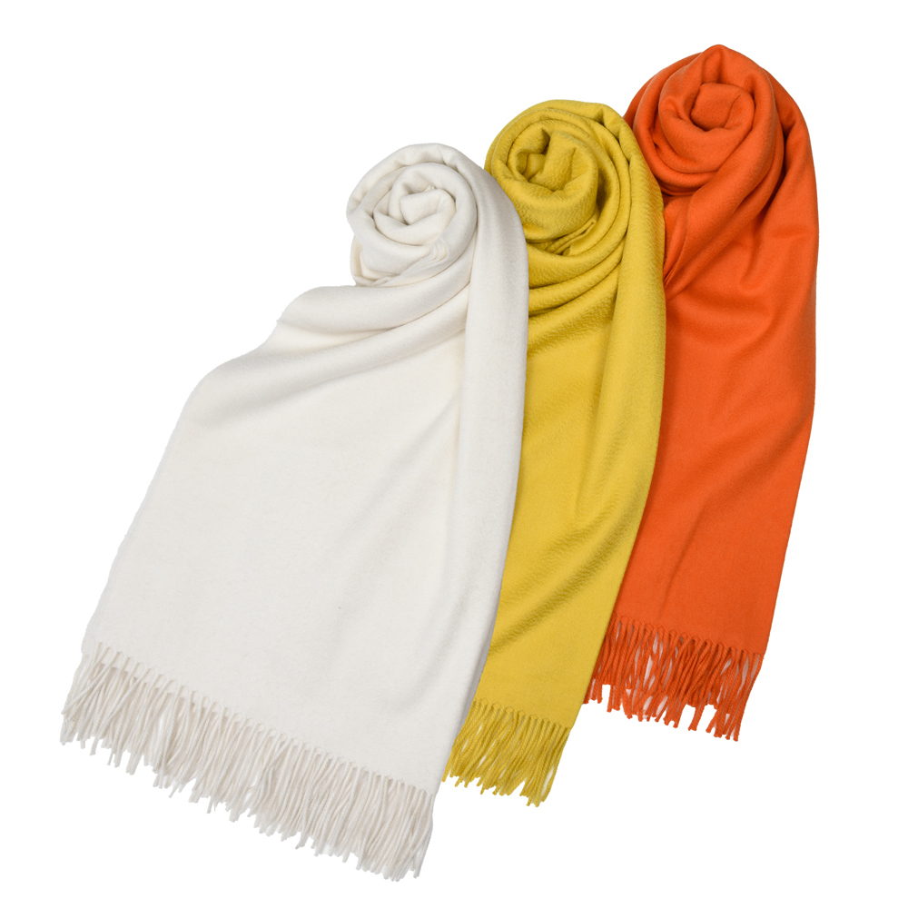 BEGG X CO（ベグ アンド コー）カシミアソリッドストール Arran