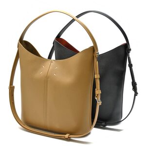 Maison Margiela�i���]�� �}���W�F��)<br>Dress-age hobo �h���T�[�W�� �z�[�{�[ SB2WD0096P7268 18461401144