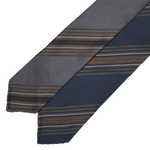 Stefano Cau（ステファノ カウ）シルクマルチストライプタイ