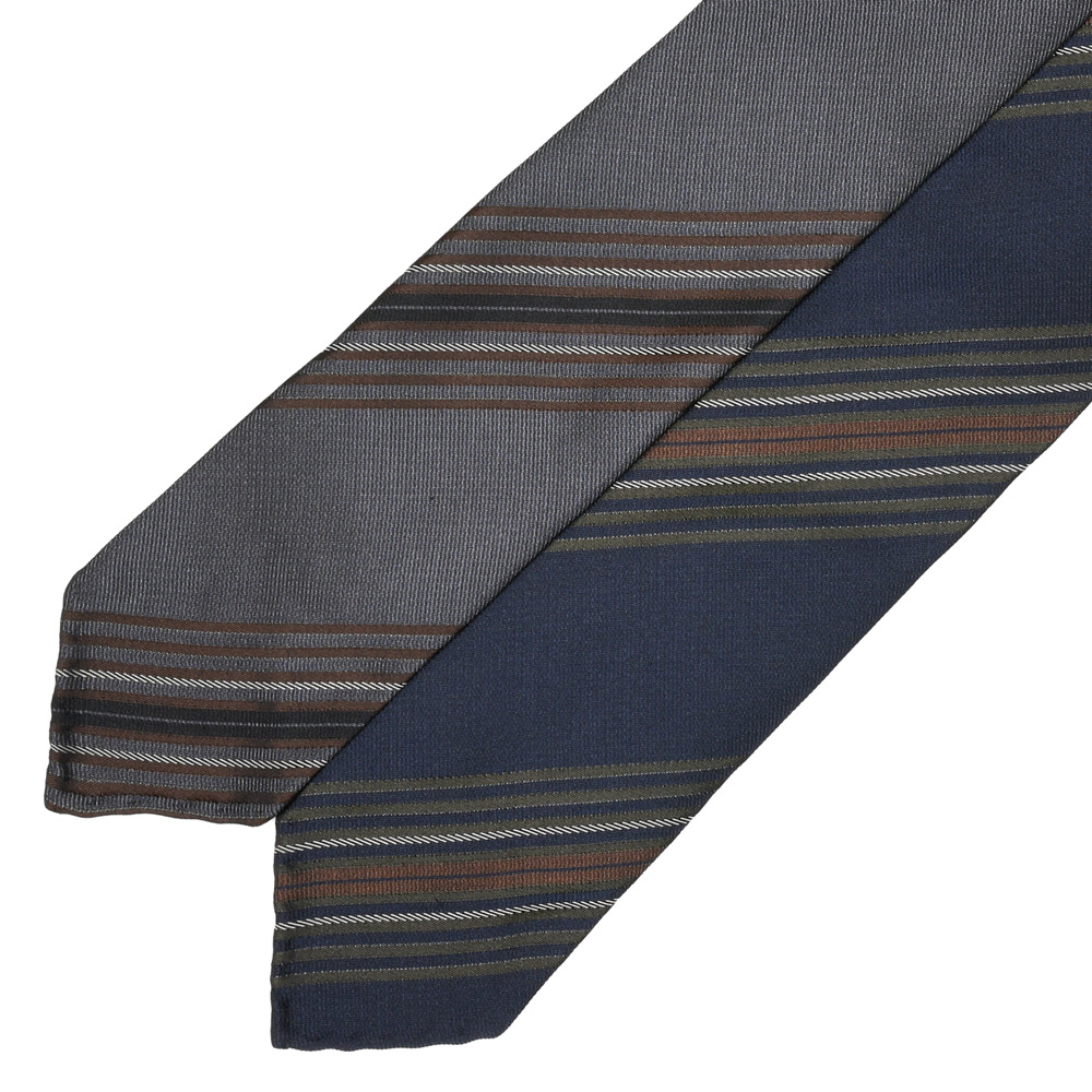 Stefano Cau（ステファノ カウ）シルクマルチストライプタイ